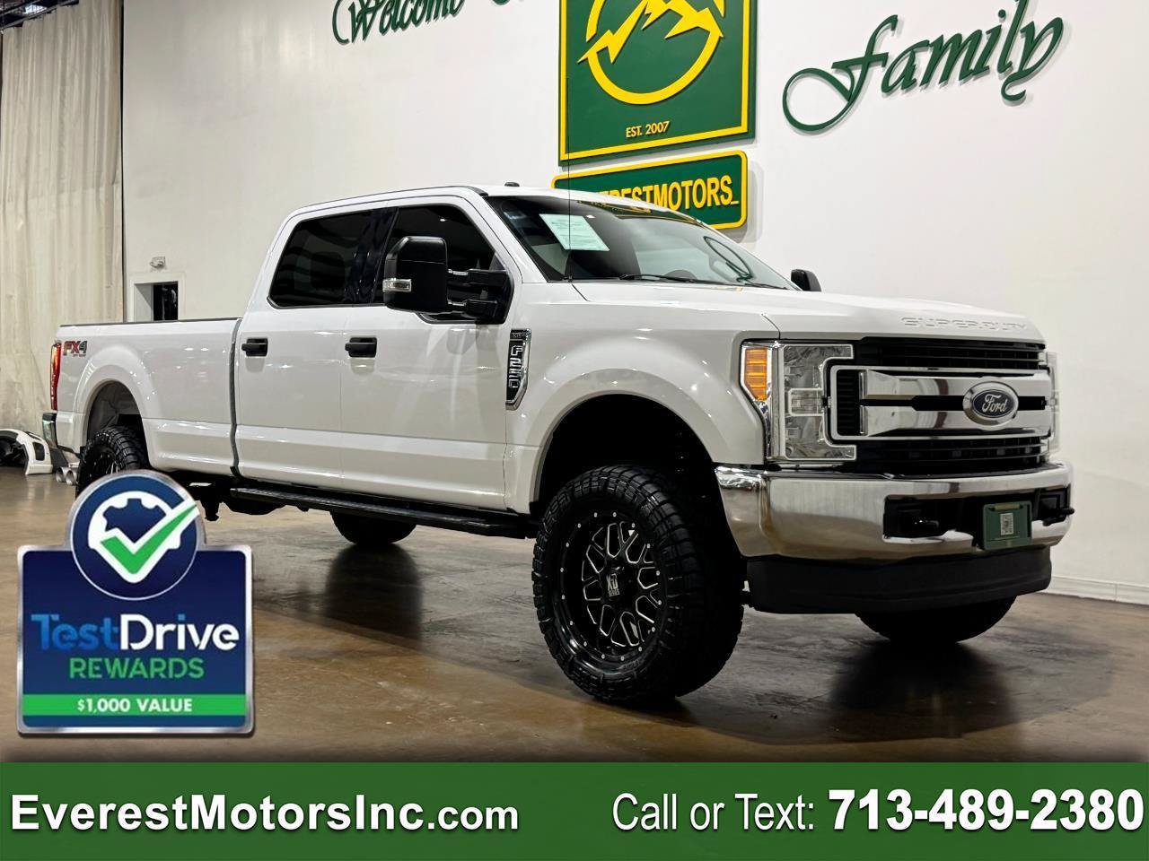 Used 2017 Ford F250 XLT AWD/4WD image 1