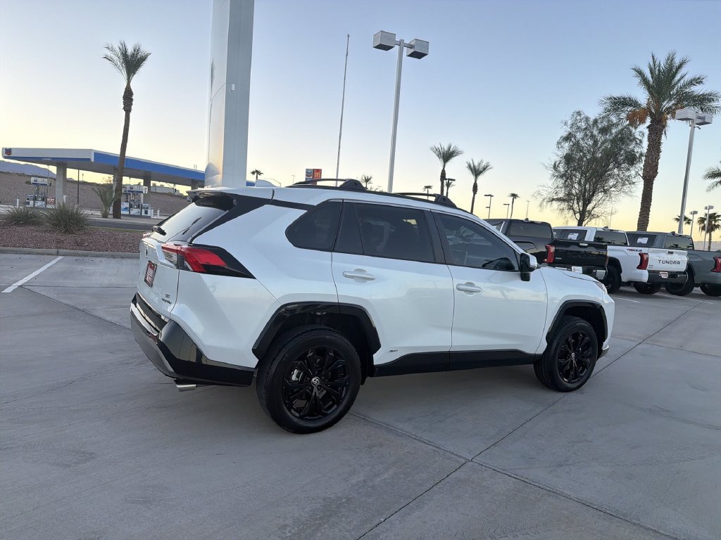 Certified 2024 Toyota RAV4 SE w/ Convenience Package AWD/4WD image 4