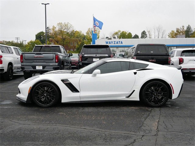 Used 2016 Chevrolet Corvette Z06 w/ 3LZ Preferred Equipment Group image 3