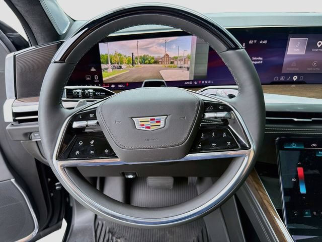 Used 2026 Cadillac Escalade Platinum Sport w/ LPO, ONYX Package AWD/4WD image 12