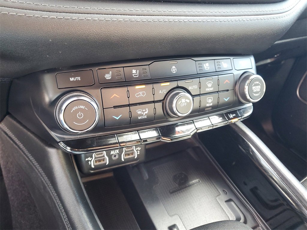 Used 2022 Dodge Durango Citadel image 25