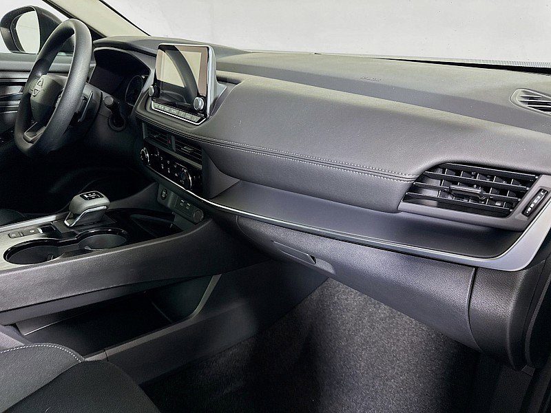 New 2026 Nissan Rogue S image 26