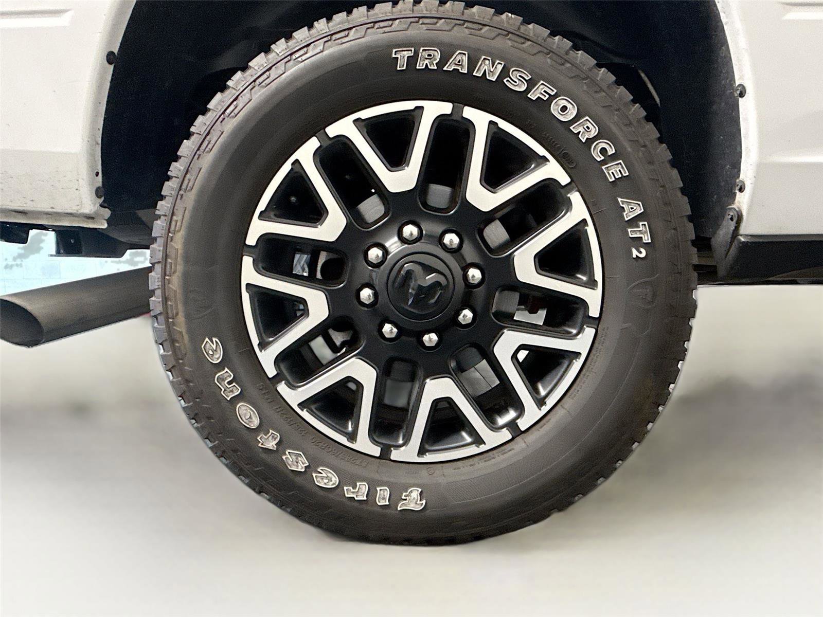 Used 2022 RAM 3500 Big Horn w/ Safety Group B image 9