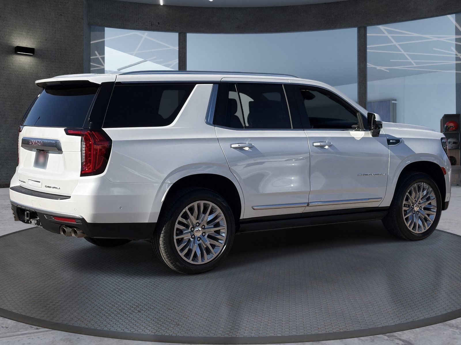 Certified 2023 GMC Yukon Denali w/ Denali Reserve Package AWD/4WD image 6