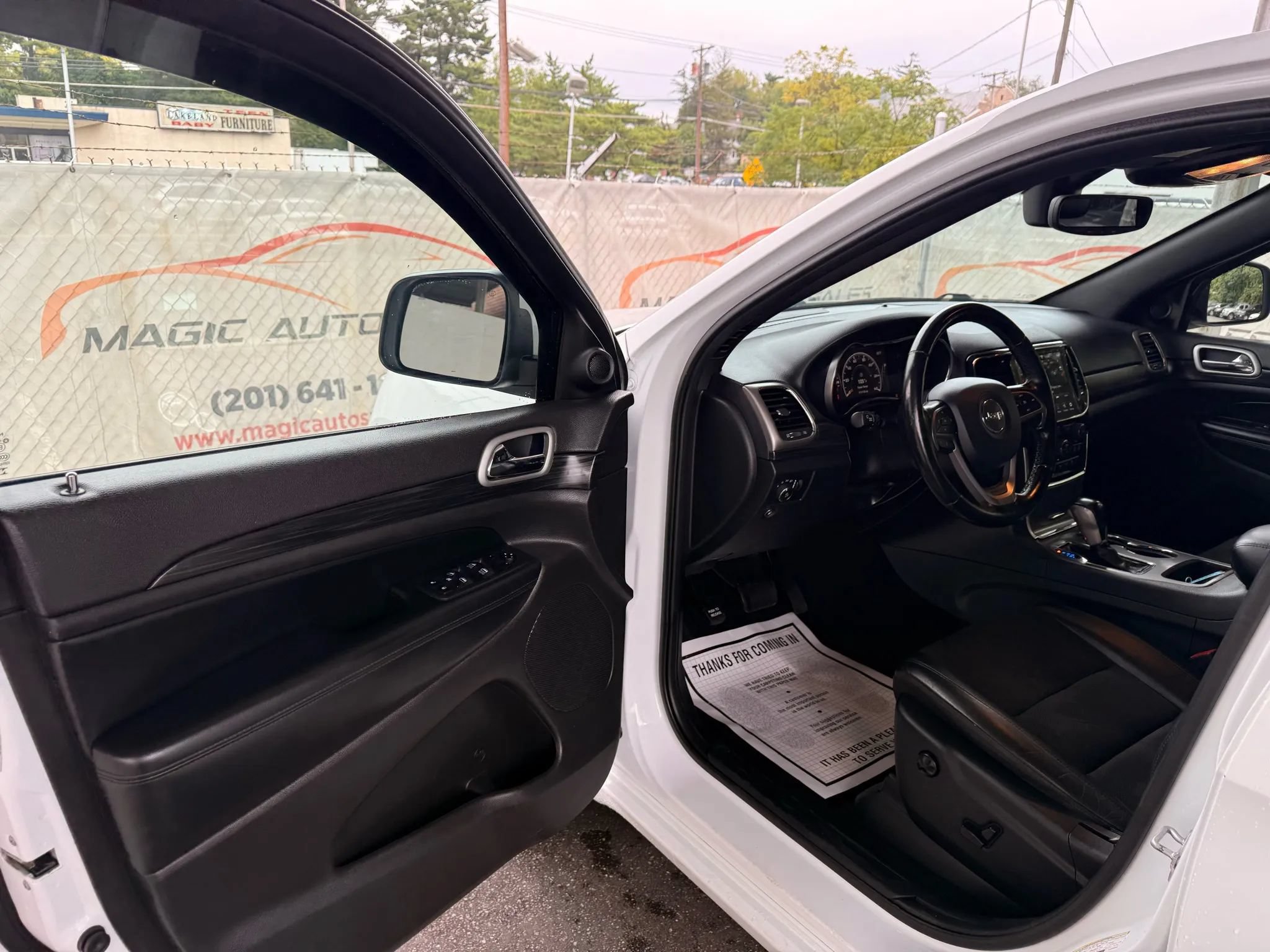 Used 2020 Jeep Grand Cherokee Altitude AWD/4WD image 61