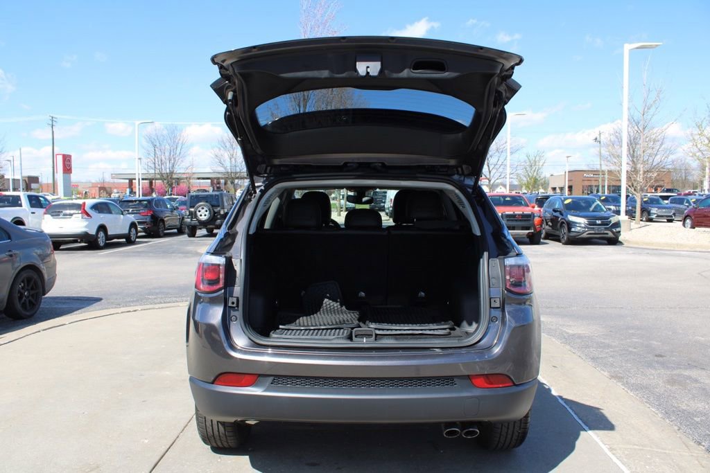 Used 2019 Jeep Compass Altitude image 9