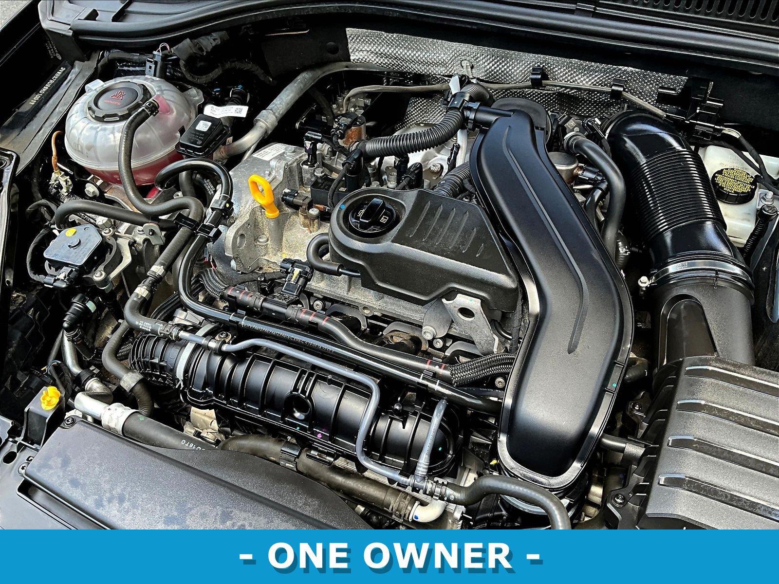 Used 2025 Volkswagen Jetta Sport FWD image 29