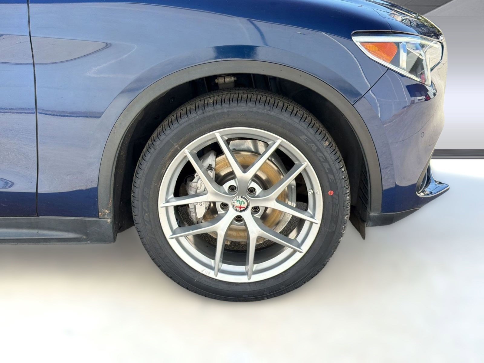 Used 2018 Alfa Romeo Stelvio Ti image 12