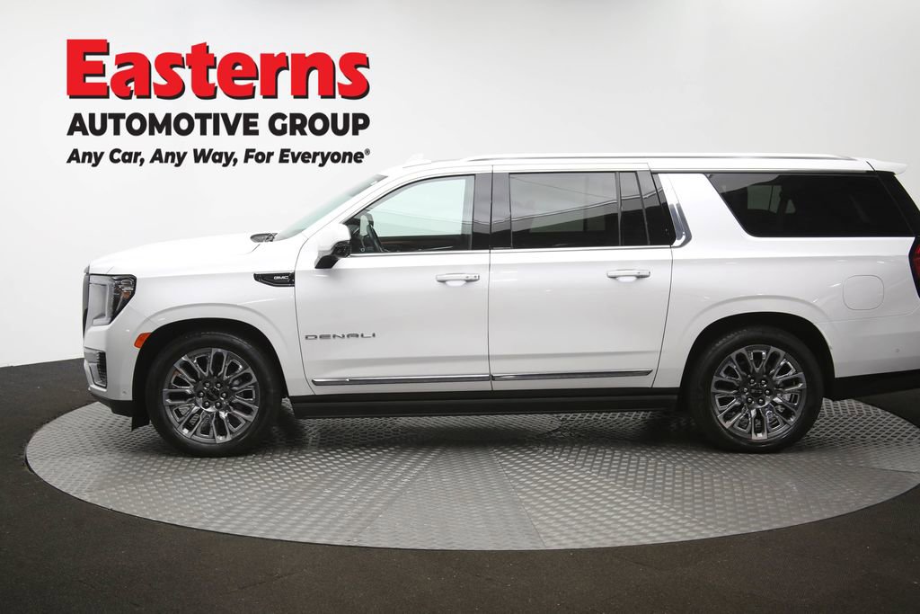 Used 2023 GMC Yukon XL Denali Ultimate w/ LPO, Floor Liner Package AWD/4WD image 68