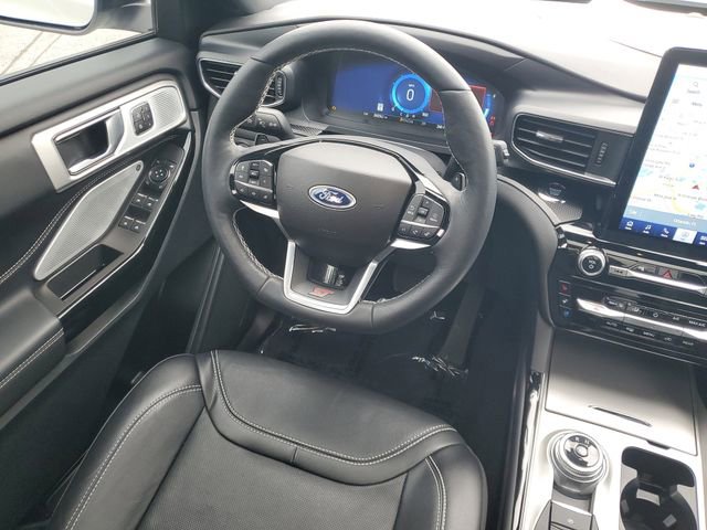 Certified 2024 Ford Explorer ST w/ Equipment Group 401A image 11