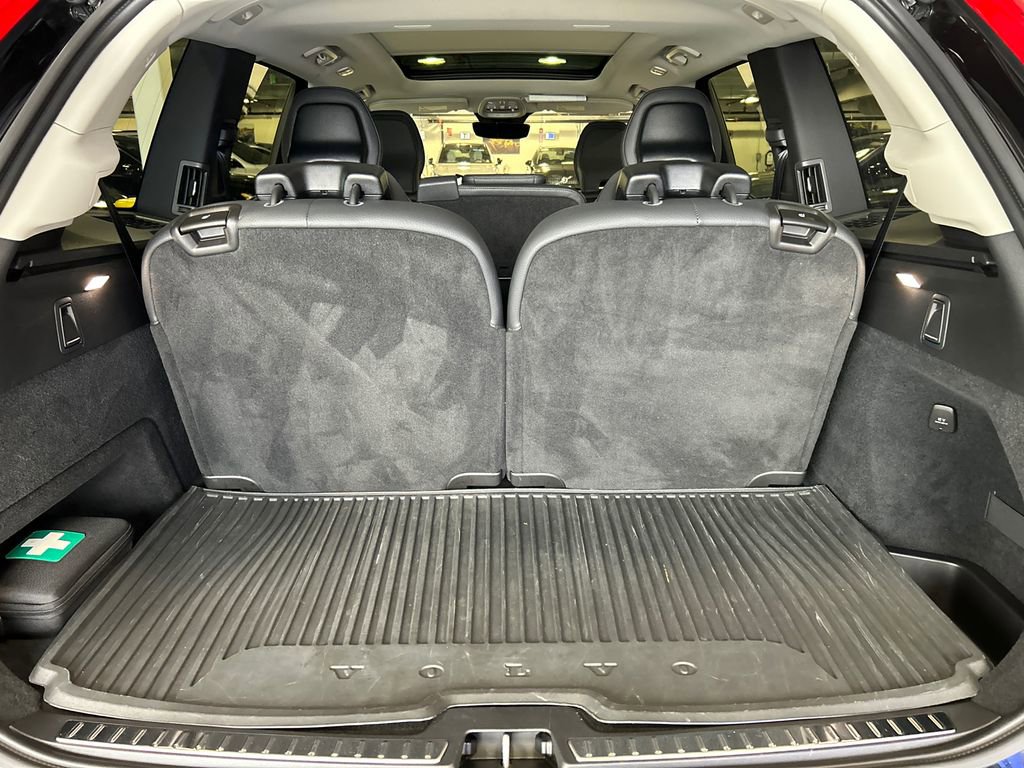 Certified 2023 Volvo XC90 B6 Plus w/ Protection Package Premier image 28