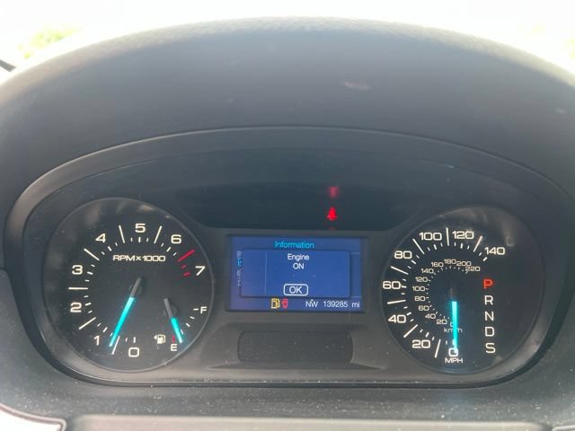 Used 2013 Ford Edge SEL FWD image 21