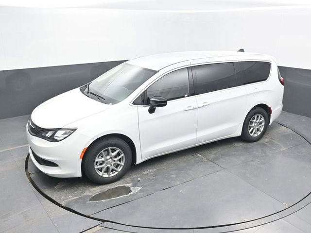 New 2026 Chrysler Voyager LX FWD image 45