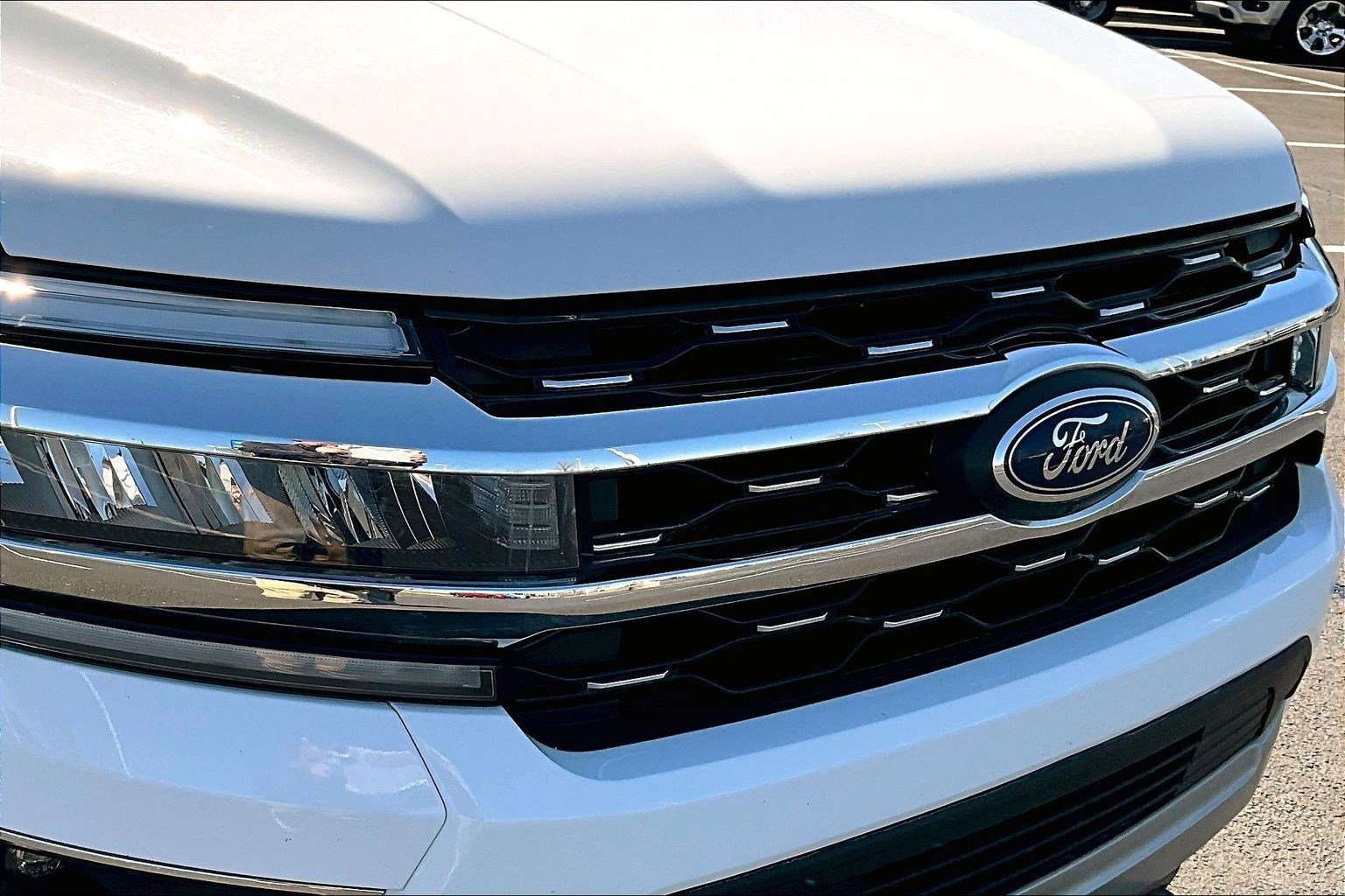 Used 2023 Ford Expedition Limited image 33