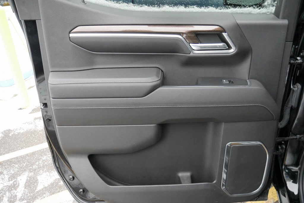 Used 2022 Chevrolet Silverado 1500 RST w/ LPO, Dark Essentials Package image 31