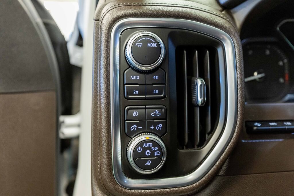 Used 2020 GMC Sierra 2500 Denali w/ Denali Ultimate Package image 14