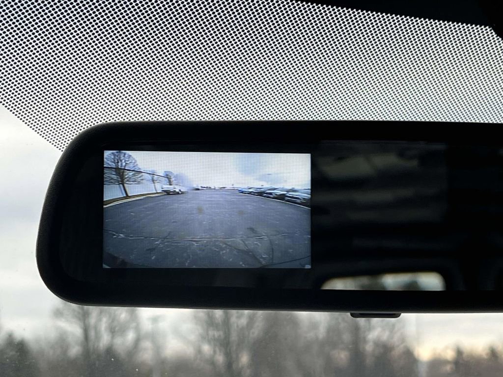 New 2025 Chevrolet Express 2500 Work Van w/ Driver Convenience Package image 27