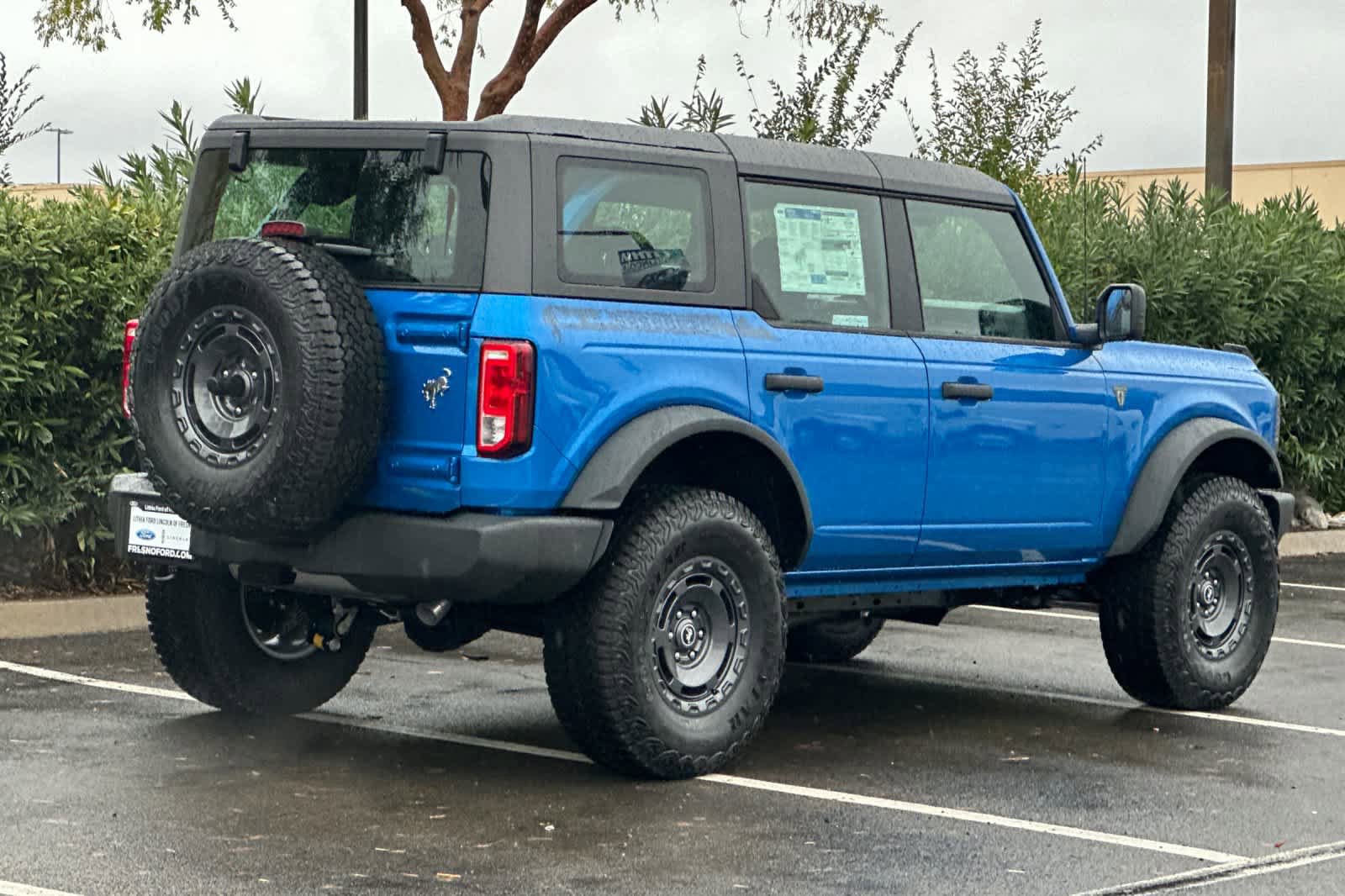 New 2025 Ford Bronco 4-Door w/ Sasquatch Package image 2