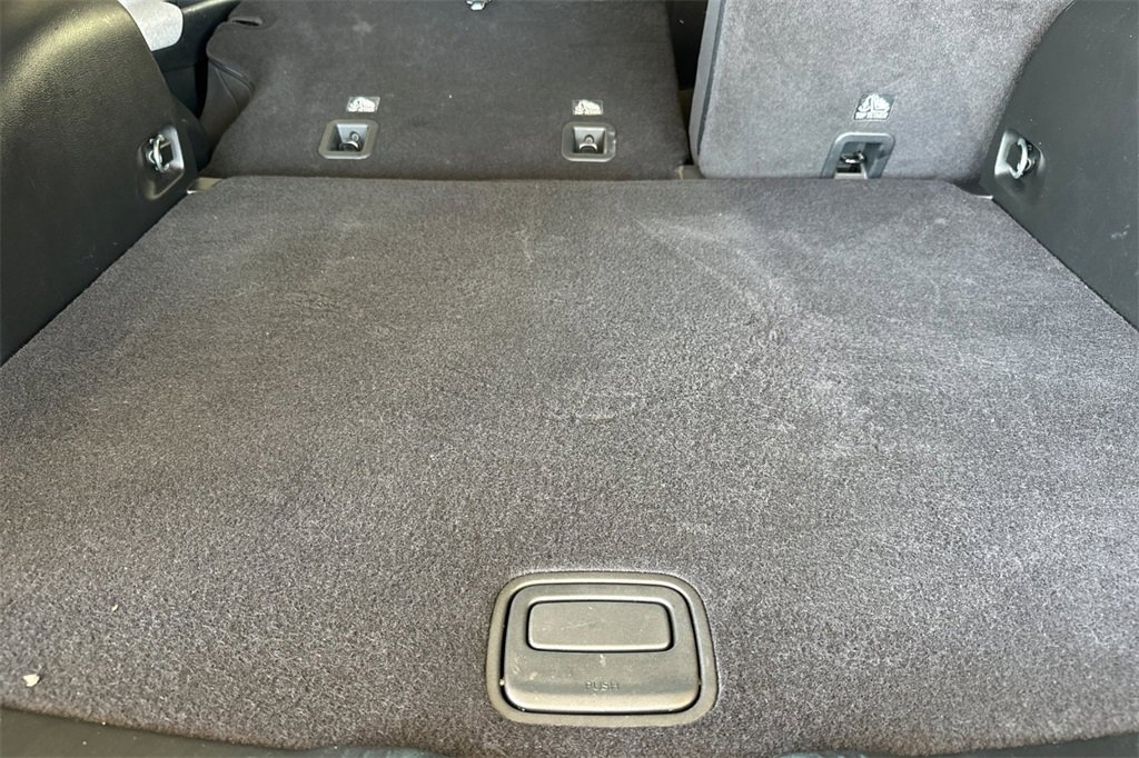 Used 2023 Jeep Compass Sport image 14