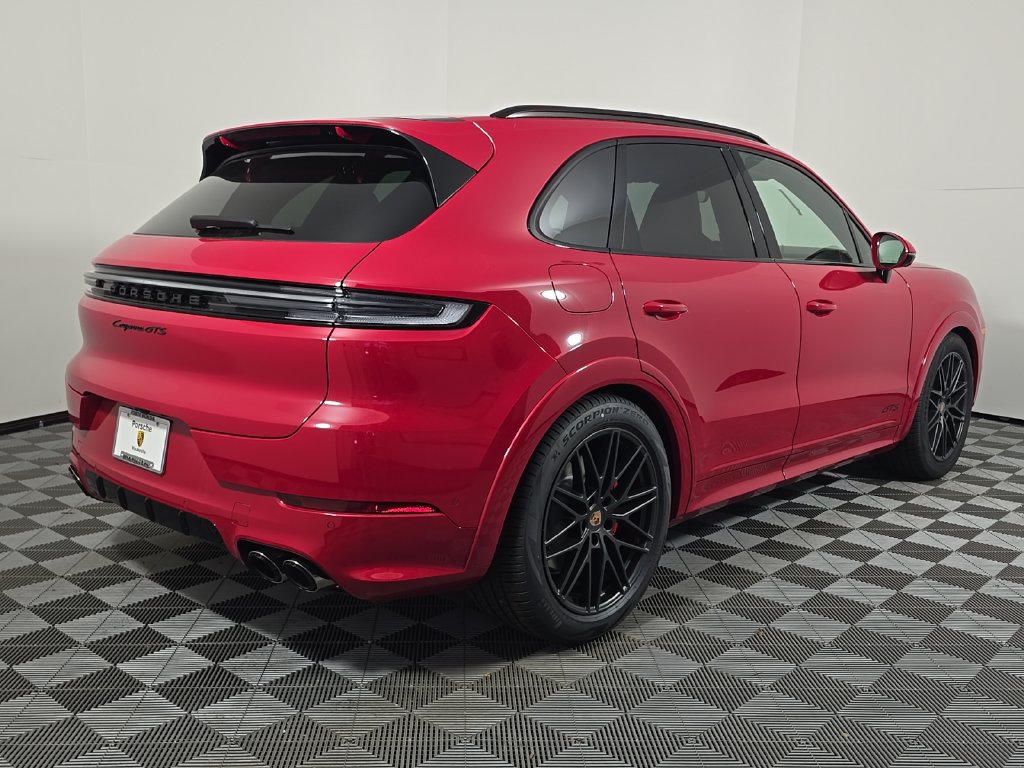 New 2026 Porsche Cayenne GTS AWD/4WD image 7