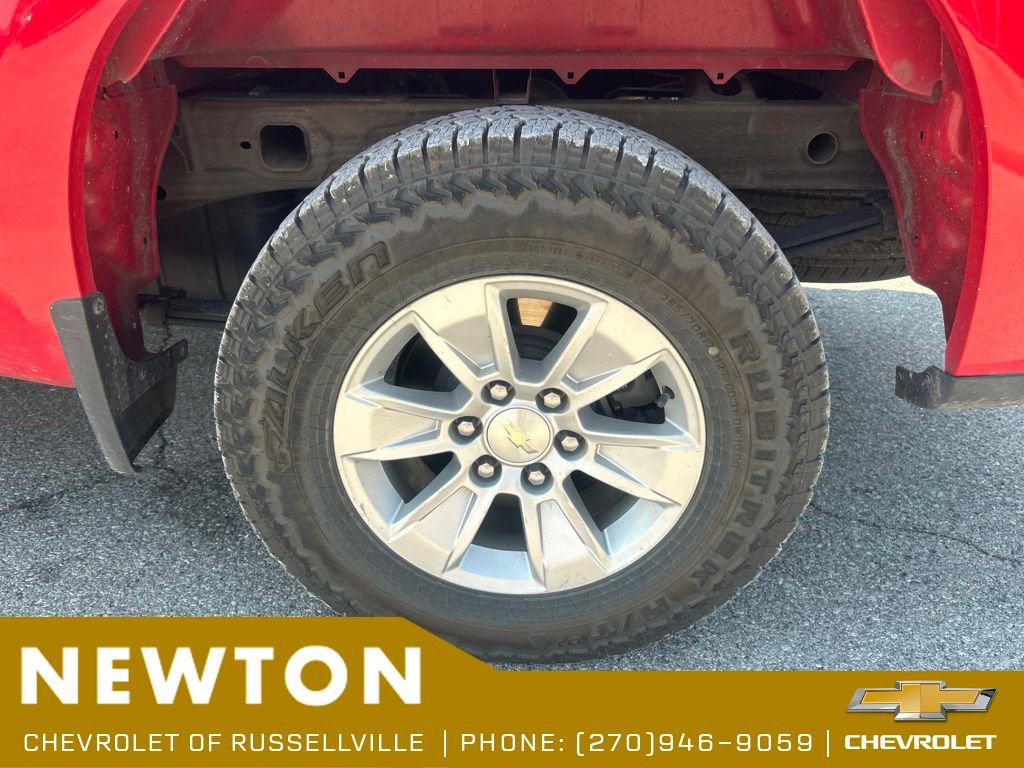 Used 2022 Chevrolet Silverado 1500 LT AWD/4WD image 18