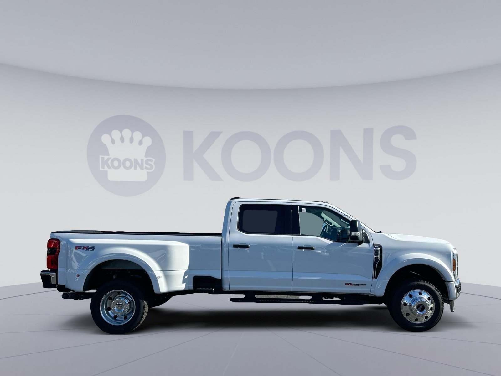 New 2026 Ford F450 XLT w/ 360-Degree Camera Package image 8