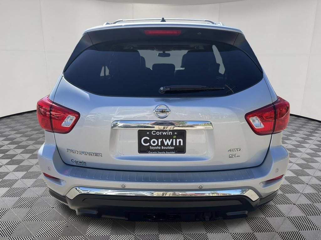 Used 2017 Nissan Pathfinder SL w/ SL Premium Package AWD/4WD image 6