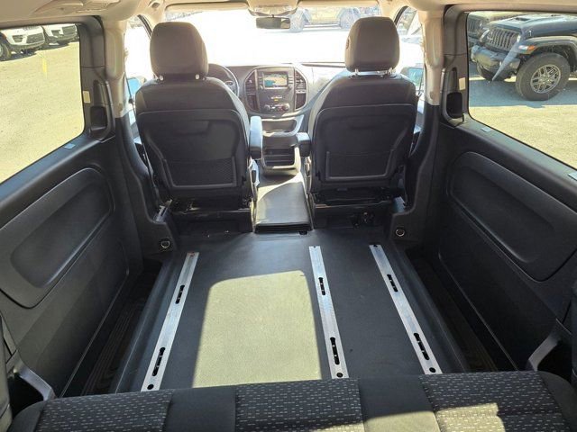 Used 2023 Mercedes-Benz Metris Passenger image 37
