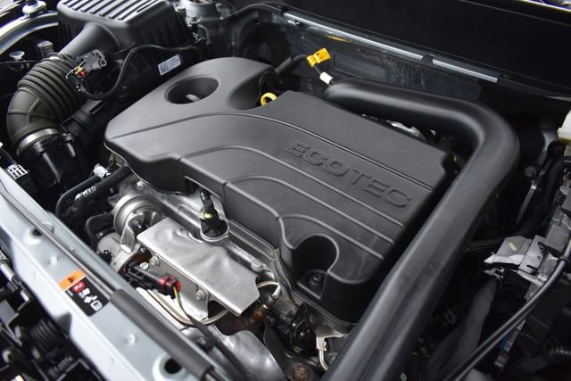 Certified 2024 Chevrolet Equinox LT w/ LPO, Floor Liner Package image 36