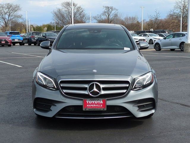 Used 2017 Mercedes-Benz E 300 4MATIC image 4