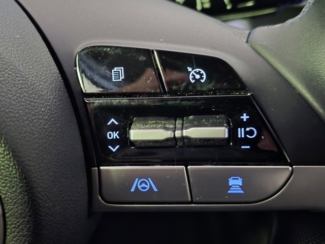 Certified 2023 Hyundai Elantra SEL w/ Convenience Package image 18