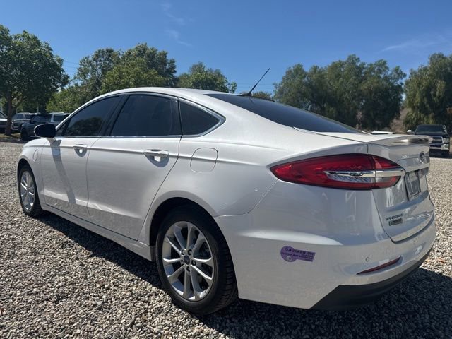 Used 2019 Ford Fusion Energi Titanium image 2