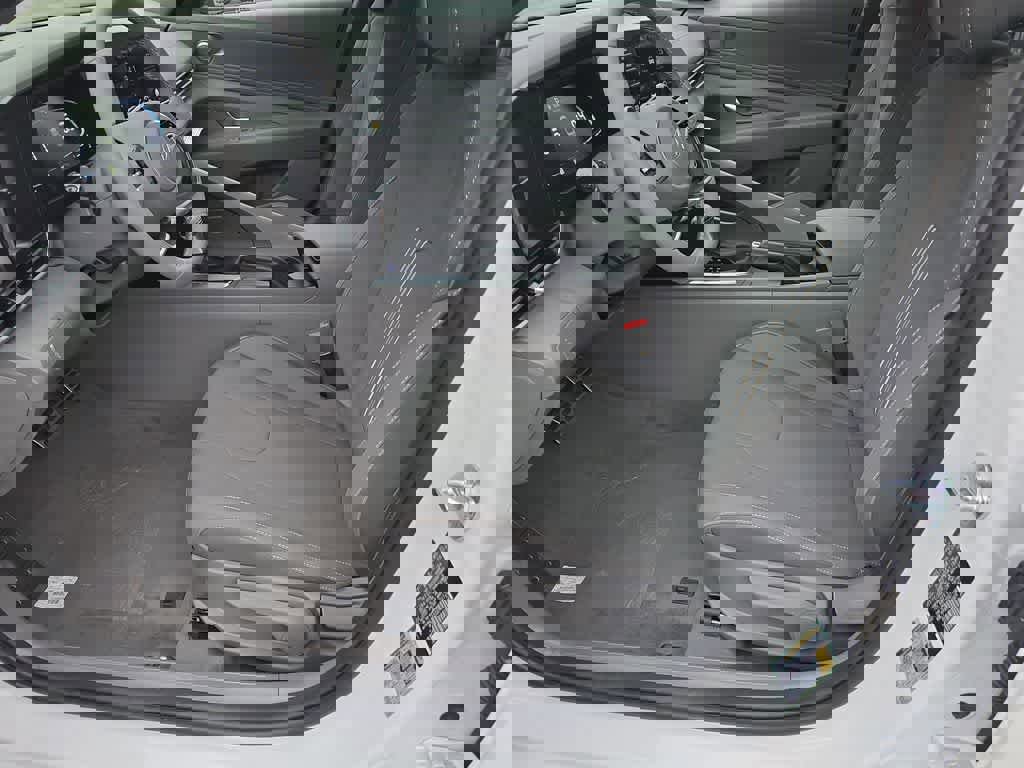 New 2026 Hyundai Elantra Sport image 16