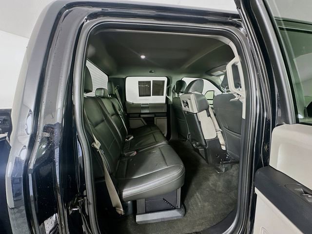 Used 2017 Ford F250 XLT w/ XLT Premium Package AWD/4WD image 26