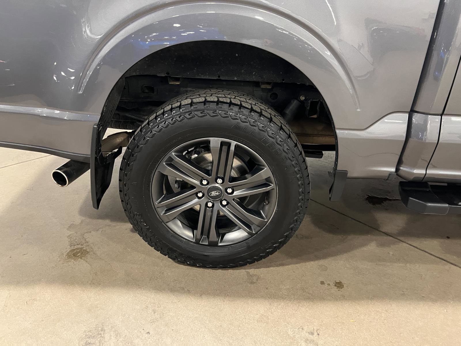 Used 2022 Ford F150 Lariat image 43