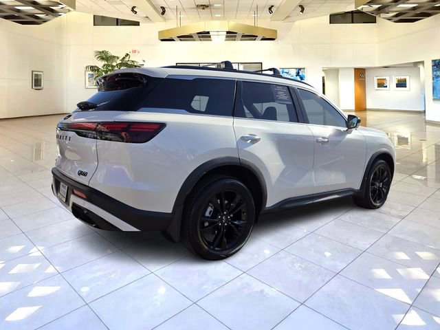 Certified 2025 INFINITI QX60 Luxe w/ Black Edition image 7