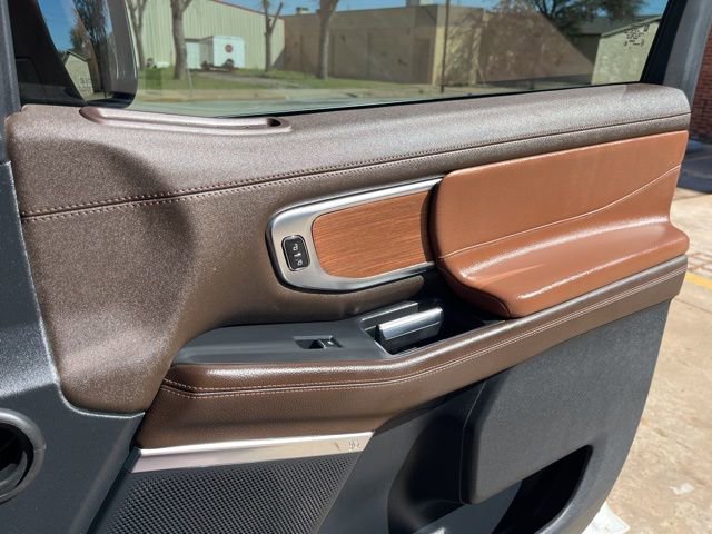 Used 2025 Ford Expedition King Ranch image 21