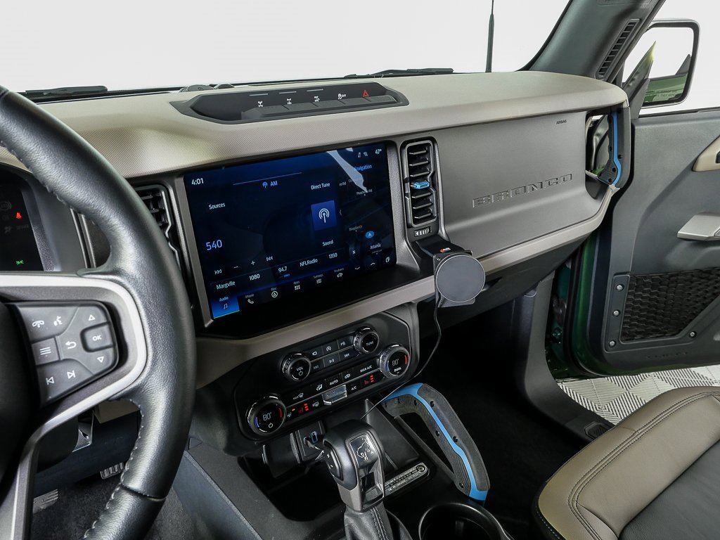 Used 2023 Ford Bronco Wildtrak image 12