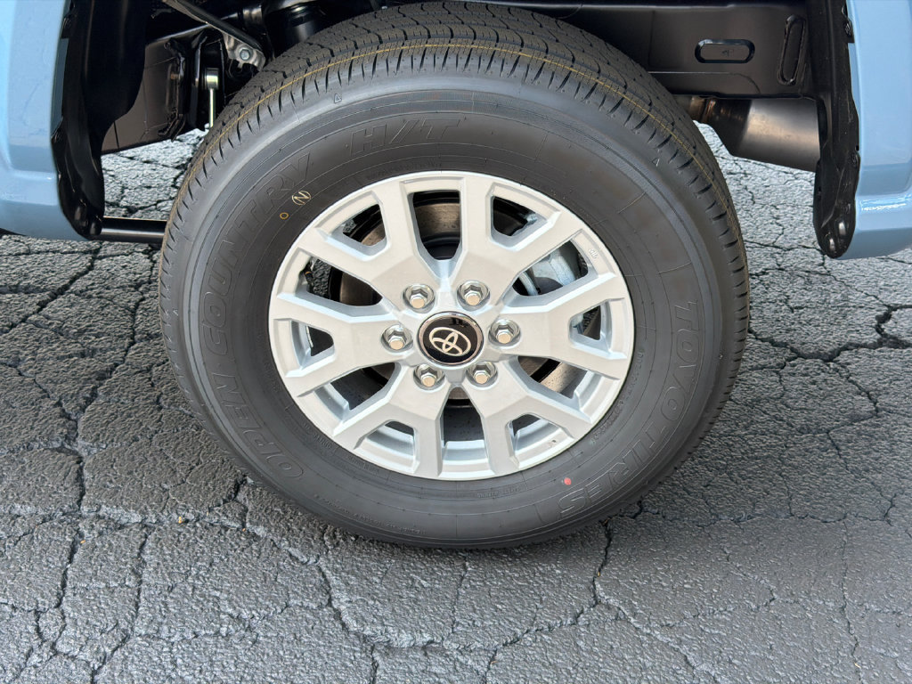 New 2026 Toyota Tacoma SR5 RWD image 21