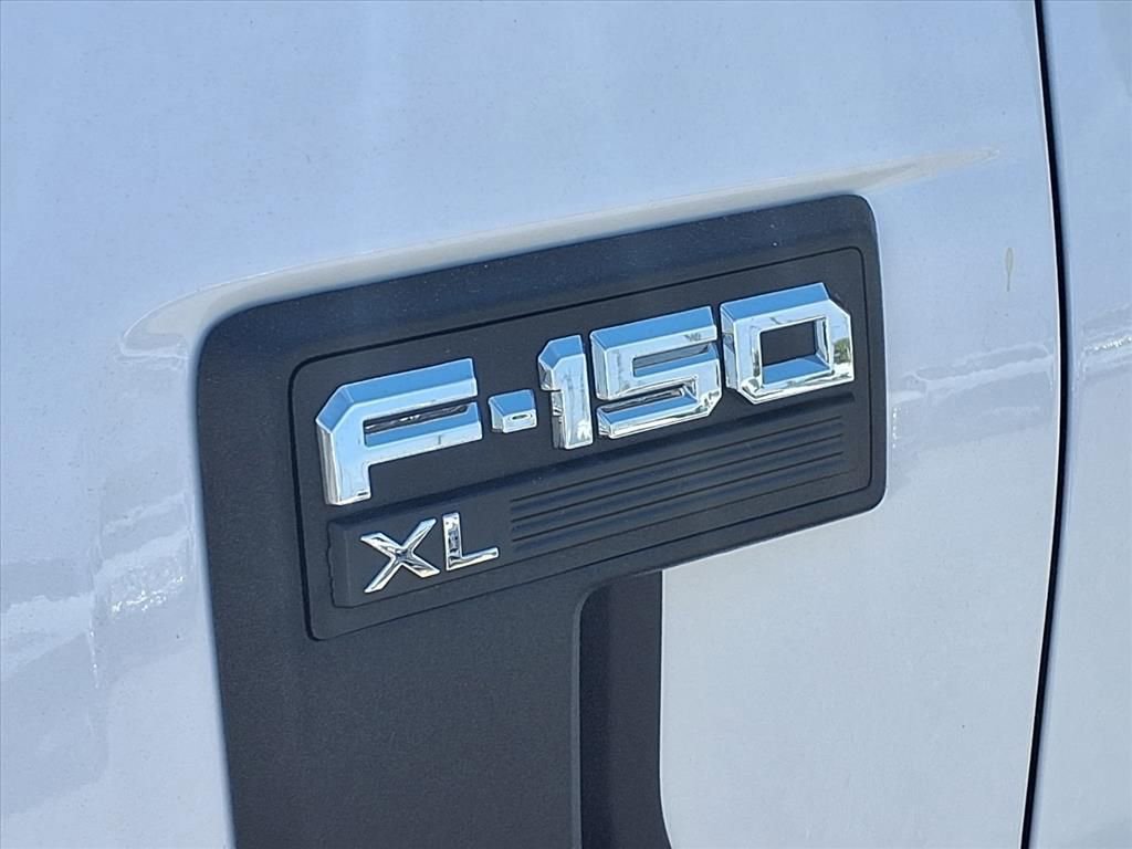 Used 2023 Ford F150 XL w/ Trailer Tow Package RWD image 30