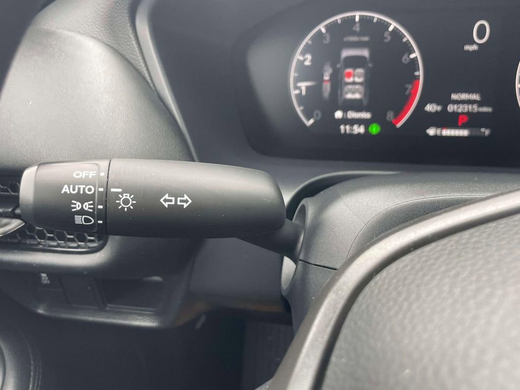 Certified 2025 Honda HR-V LX image 22