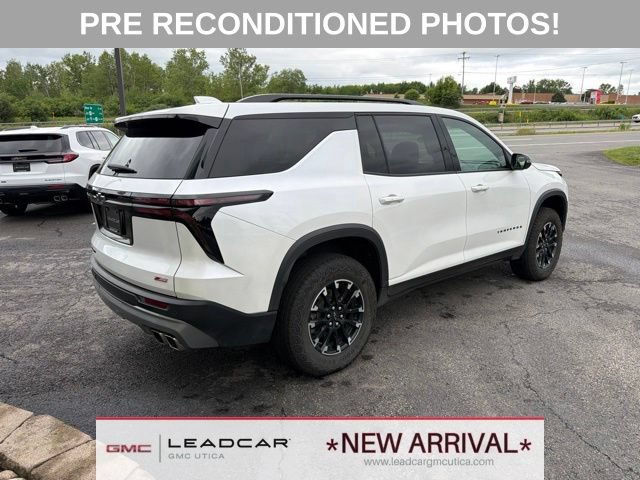 Used 2025 Chevrolet Traverse Z71 w/ LPO, Floor Liner Package AWD/4WD image 5