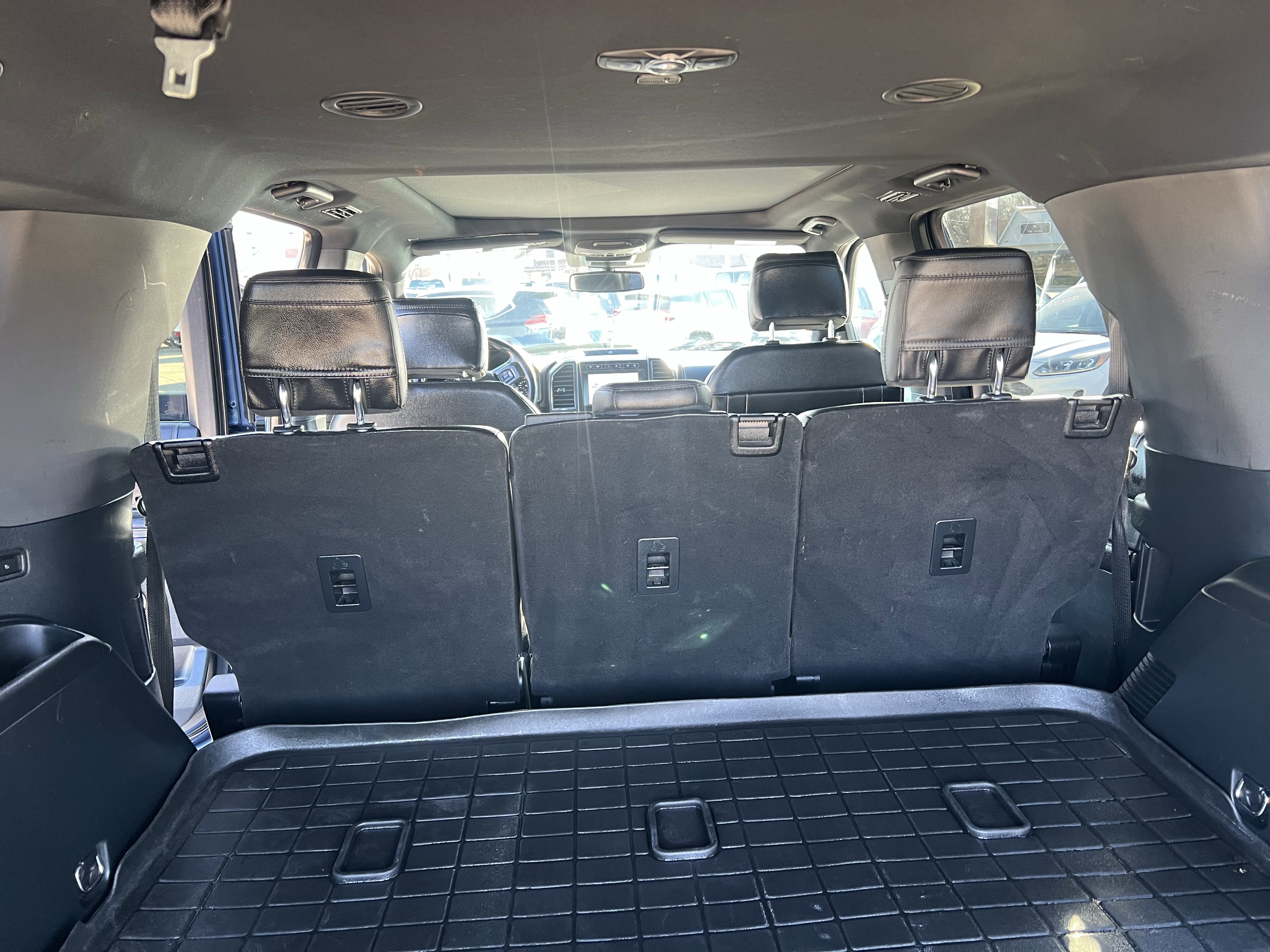 Used 2020 Ford Expedition Max Limited w/ Special Edition Package image 24