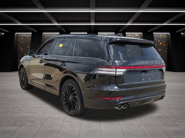 Used 2025 Lincoln Aviator Reserve w/ Luxury Package image 6