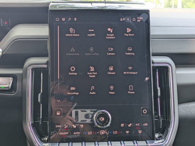 New 2026 GMC Yukon Denali w/ Denali Reserve Package RWD image 23