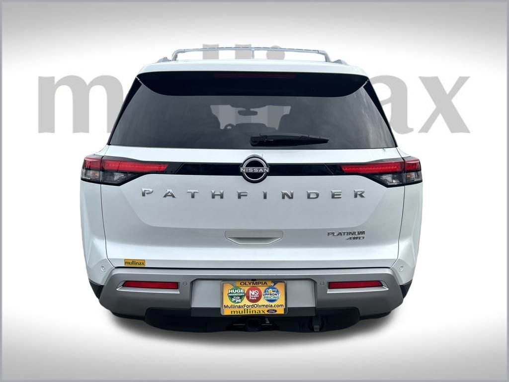 Used 2025 Nissan Pathfinder Platinum w/ Cargo Package image 34
