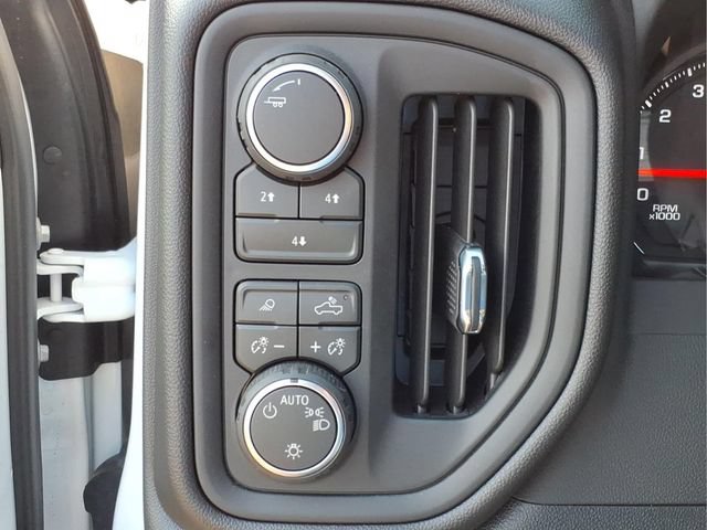 Used 2026 Chevrolet Silverado 2500 W/T w/ WT/CX Safety Package AWD/4WD image 18