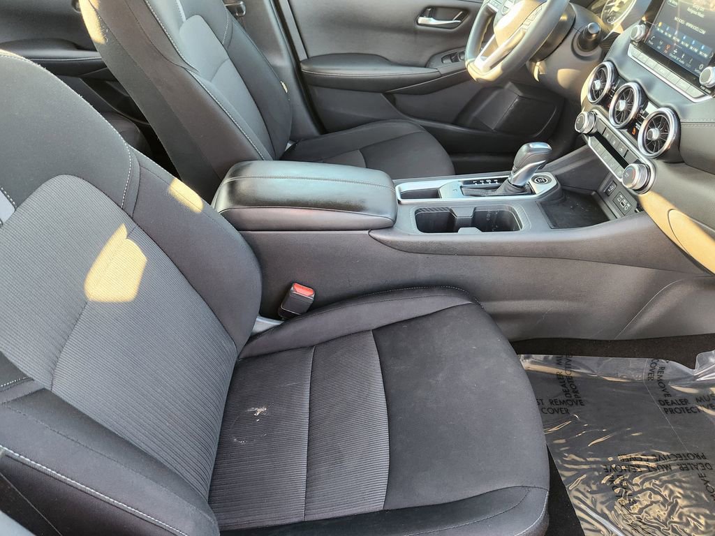 Used 2024 Nissan Sentra SV image 15