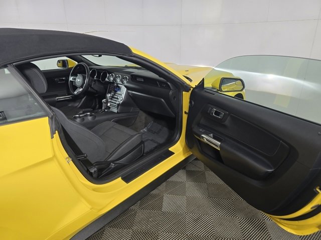 Used 2016 Ford Mustang Convertible w/ Equipment Group 051A image 15