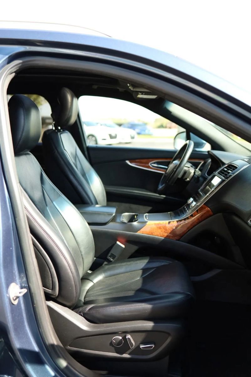 Used 2019 Lincoln Nautilus Reserve w/ Driver Assistance Package AWD/4WD image 54